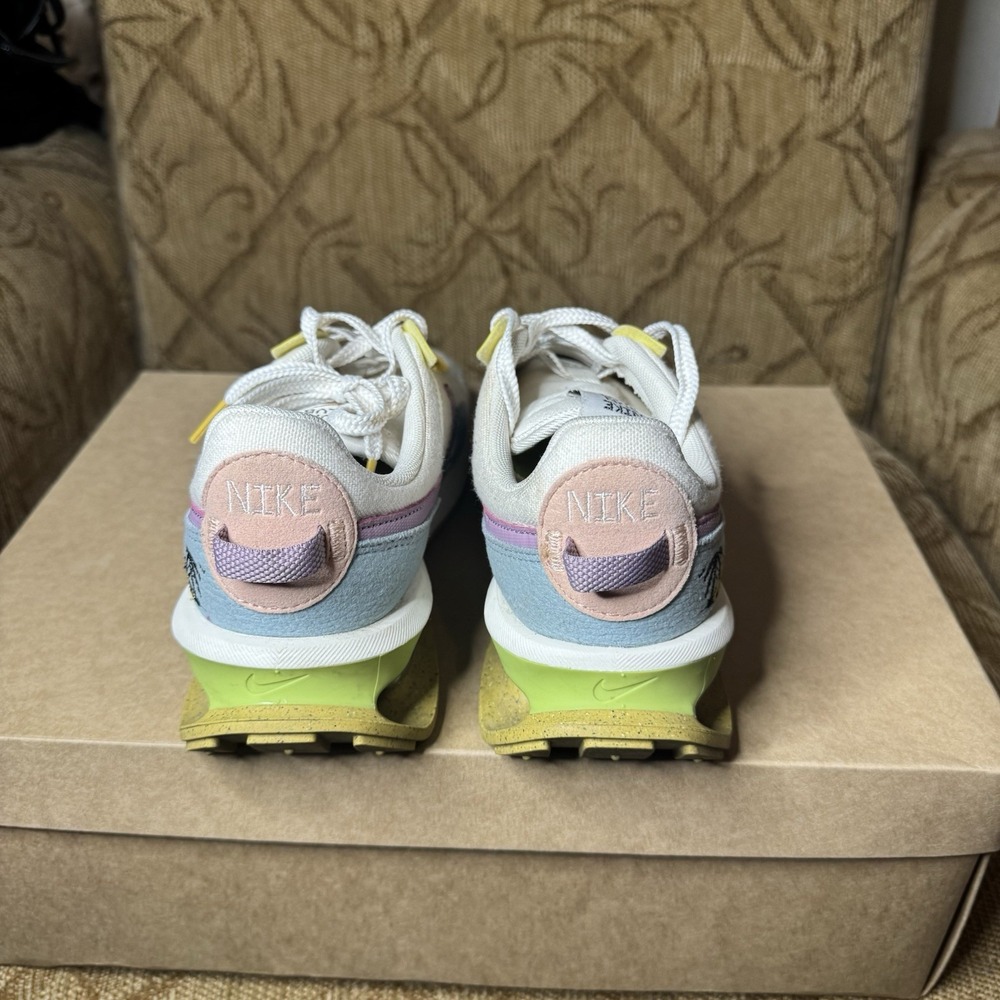 Nike Women's Air Max Pre Day SE Sail/Amethyst Wave (DJ9984 100), size 6 SNEAKERS - Picture 5 of 8